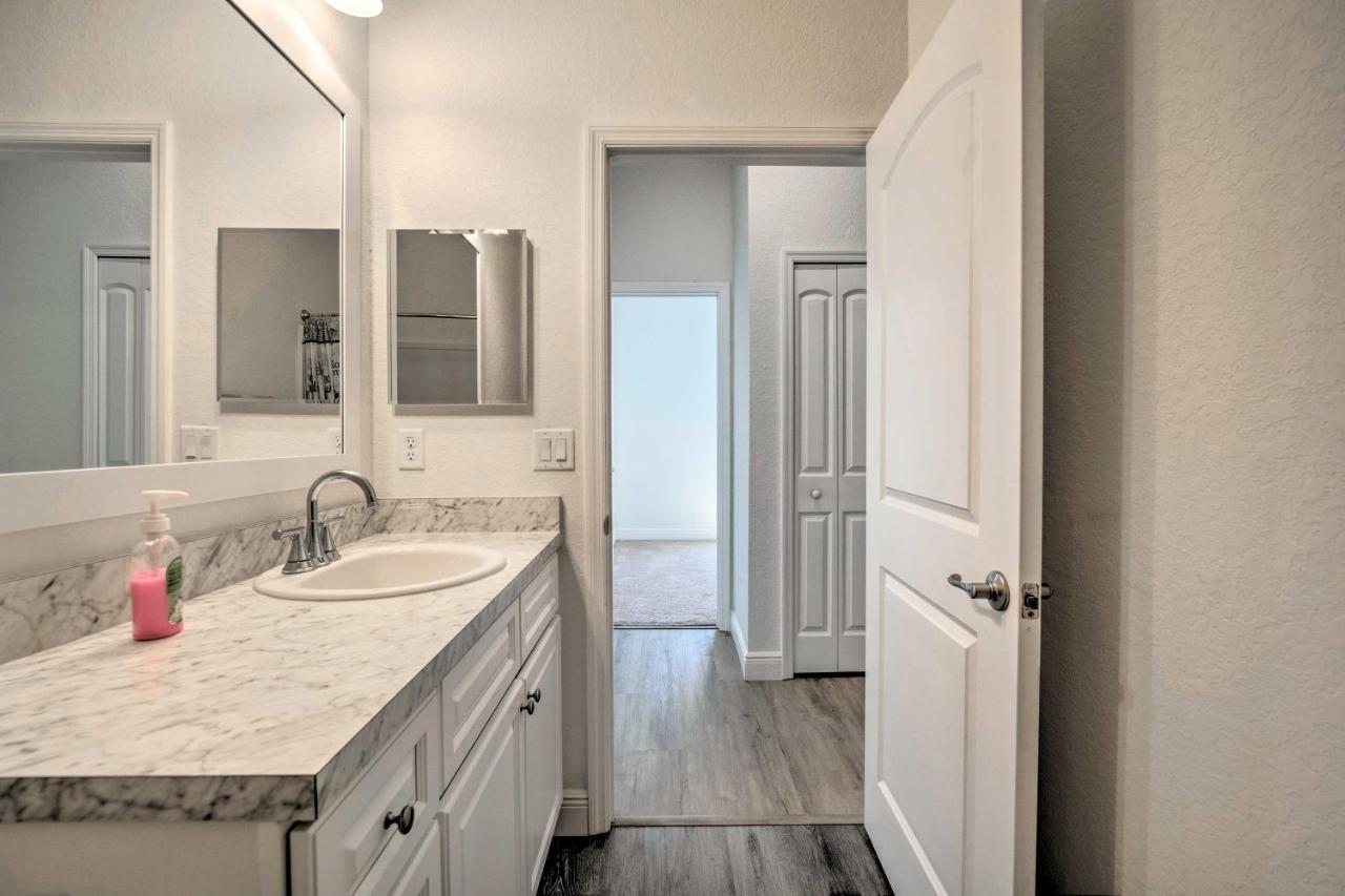 Sleek Tavares Condo 3 Miles To Downtown Экстерьер фото